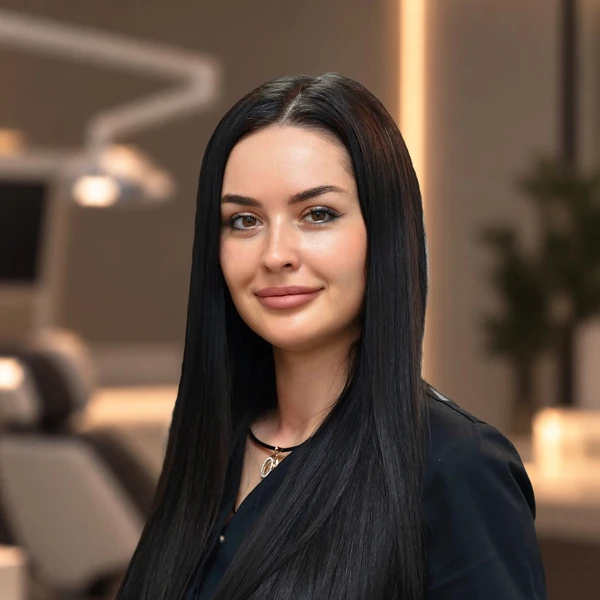 Катерина Сергіївна, Стоматолог-ортодонт